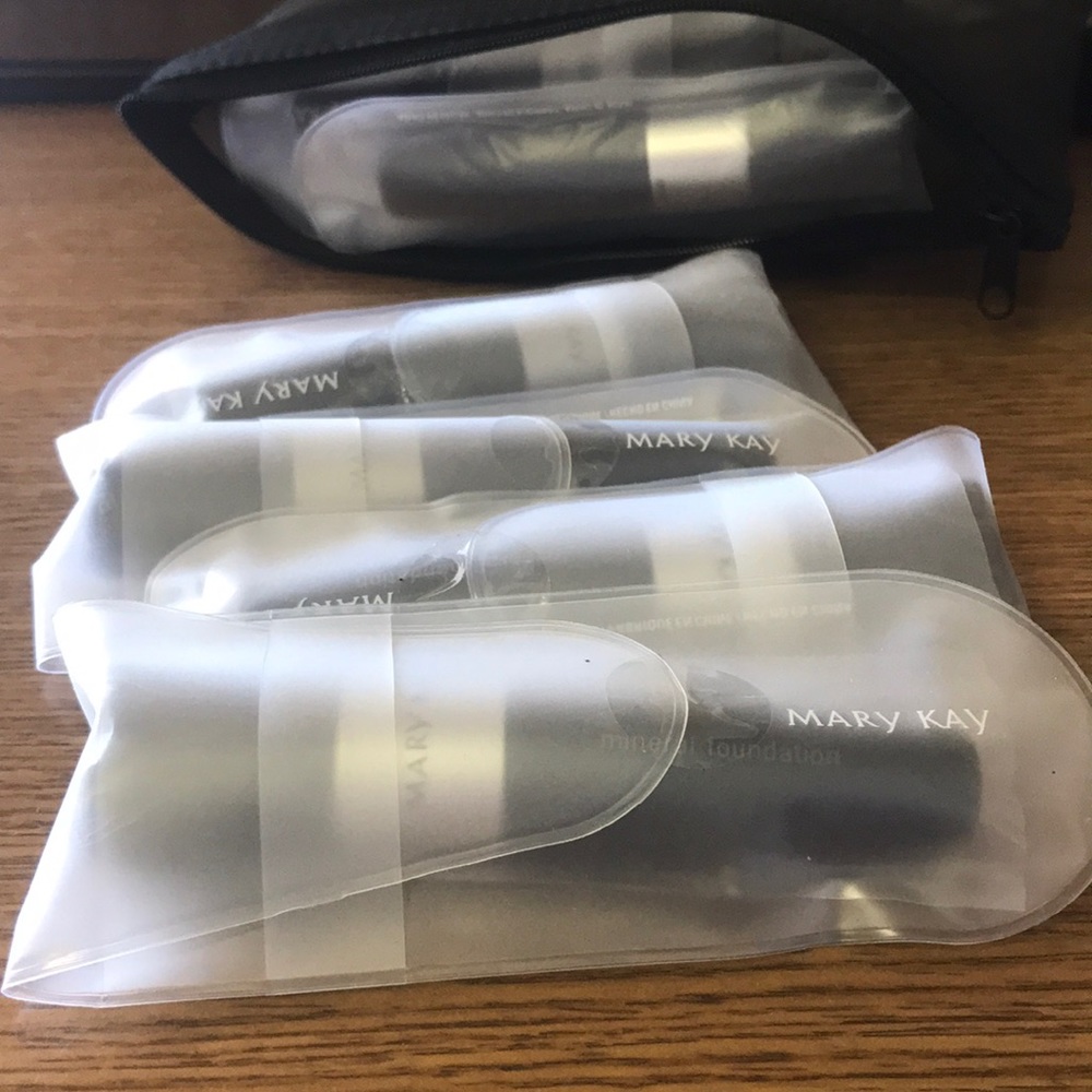 Mary Kay Mineral Foundation Brush